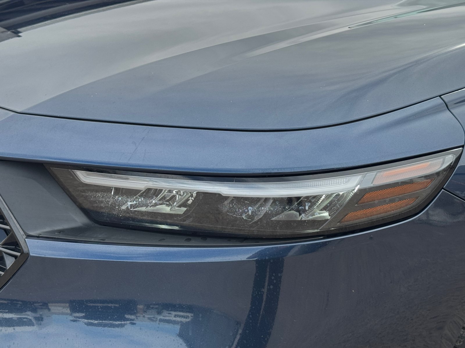 Used 2023 Honda Accord EX image 9