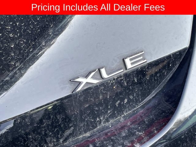 Used 2019 Toyota Avalon XLE w/ Moonroof Package FWD image 7