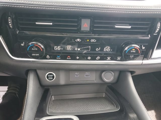 Certified 2023 Nissan Rogue SL w/ SL Premium Package AWD/4WD image 33