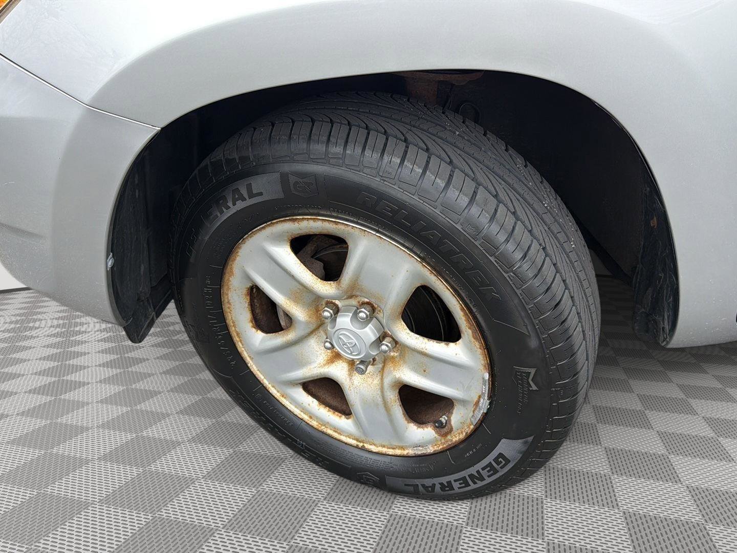 Used 2008 Toyota RAV4 2WD image 5