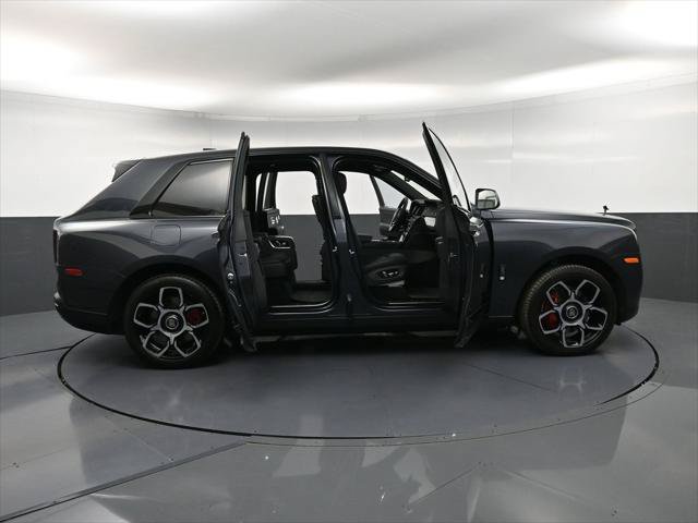 Certified 2024 Rolls-Royce Cullinan Black Badge AWD/4WD image 41
