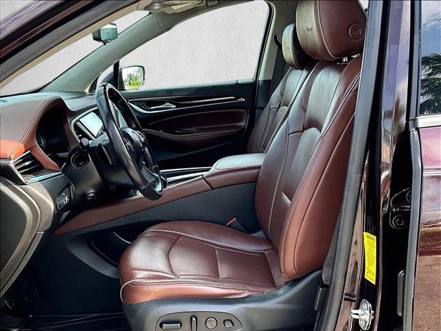 Used 2020 Buick Enclave Avenir w/ Avenir Technology Package FWD image 24