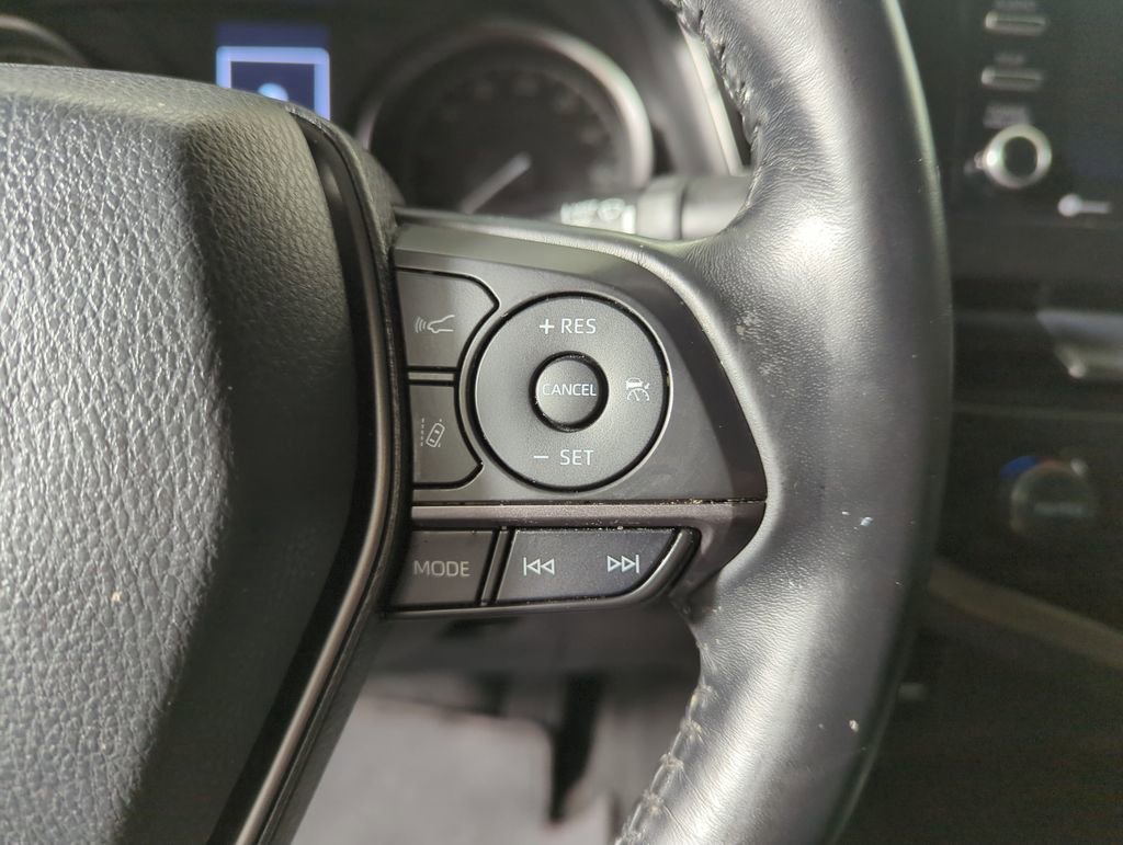 Used 2021 Toyota Camry SE FWD image 28