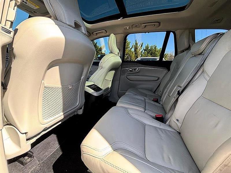 Used 2023 Volvo XC90 B6 Ultimate image 38