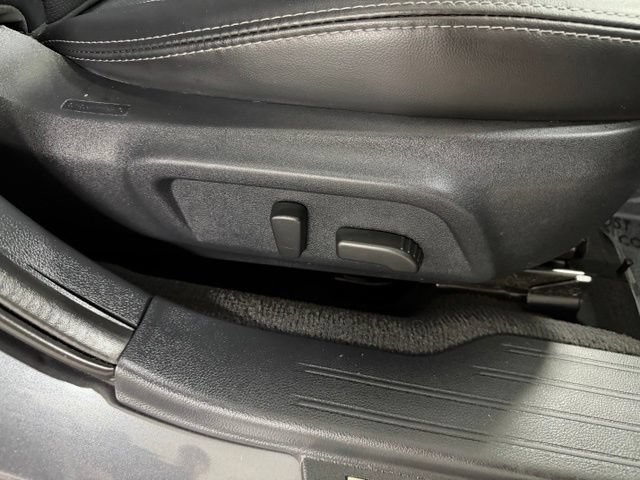 Used 2019 Subaru Outback 3.6R Limited AWD/4WD image 27