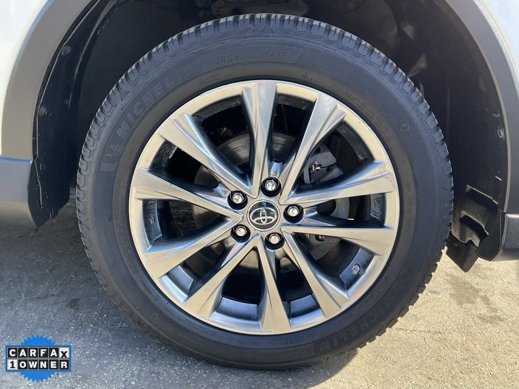 Used 2017 Toyota RAV4 Limited image 75