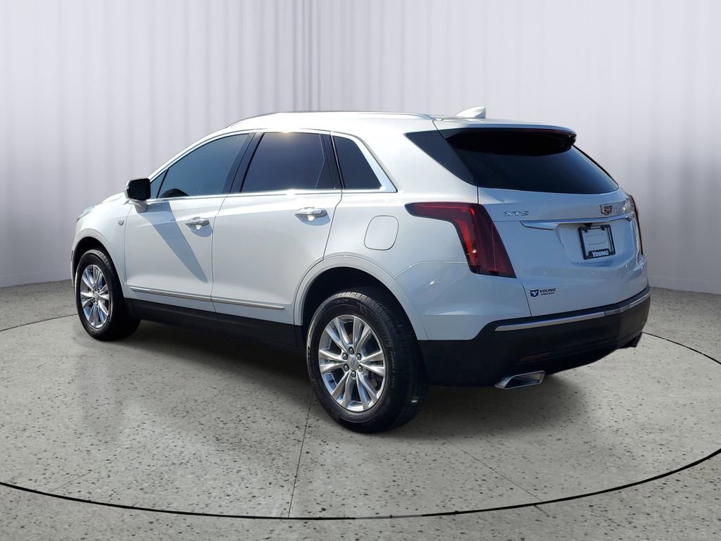 Certified 2025 Cadillac XT5 Luxury FWD image 4