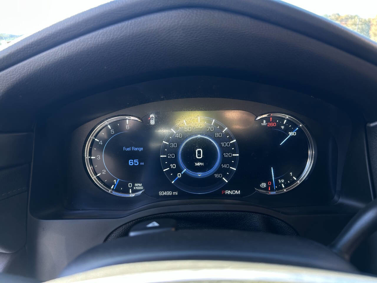 Used 2016 Cadillac Escalade Luxury image 11