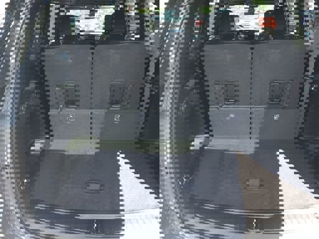 Used 2025 Jeep Grand Cherokee L Limited w/ Trailer Tow Package image 36