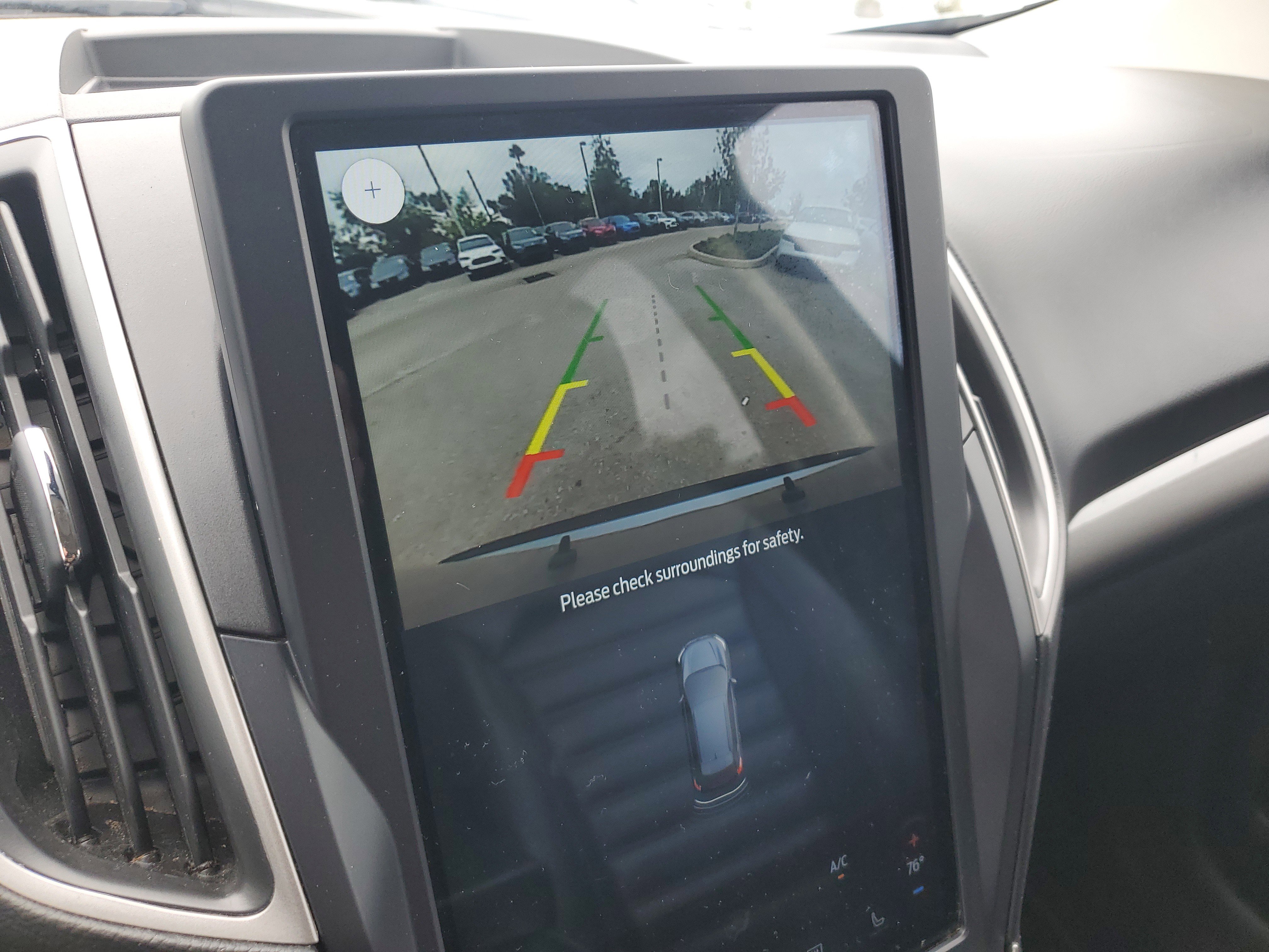 Used 2023 Ford Edge SEL image 28