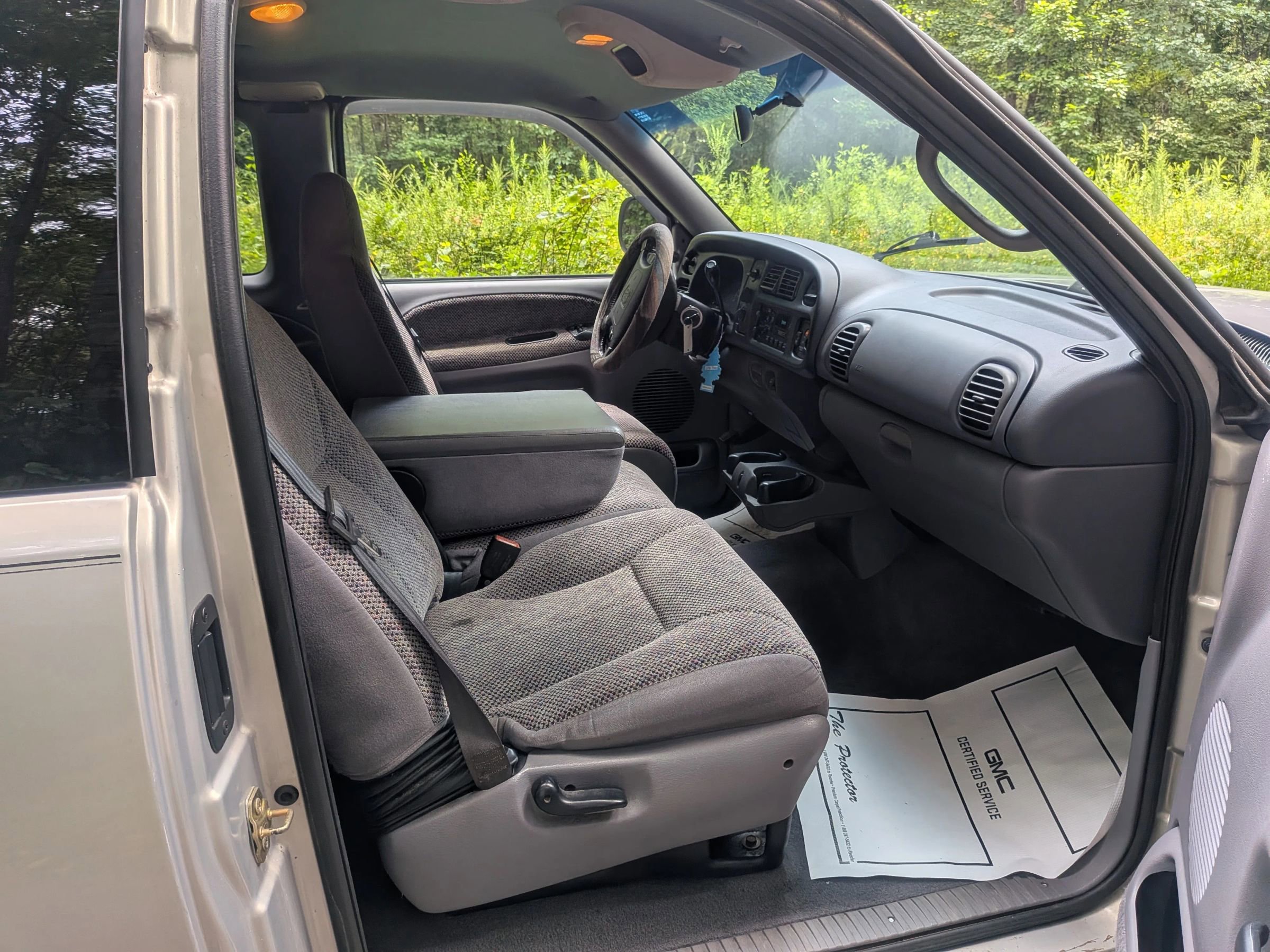 Used 1998 Dodge Ram 1500 Truck 2WD Quad Cab image 14