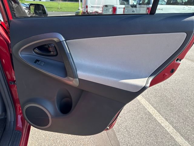Used 2012 Toyota RAV4 4WD w/ Value Pkg image 12