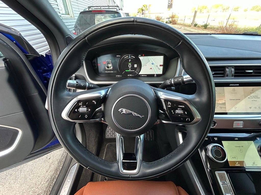 Used 2022 Jaguar I-PACE HSE image 19