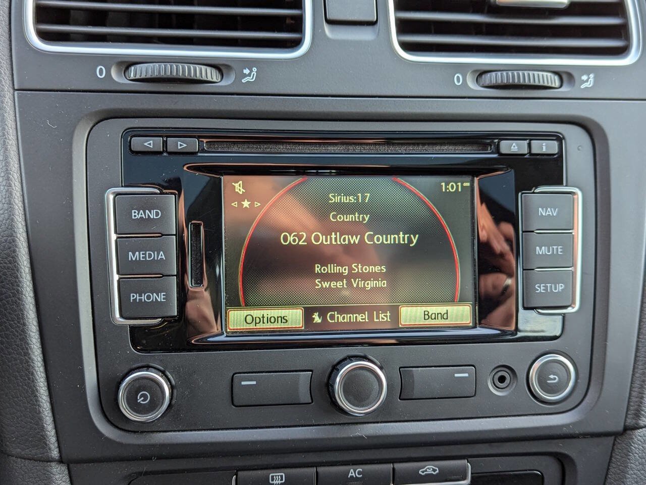 Used 2012 Volkswagen Jetta TDI image 19