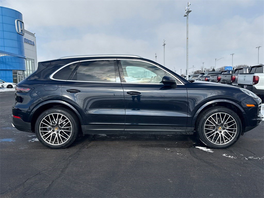 Used 2019 Porsche Cayenne image 11