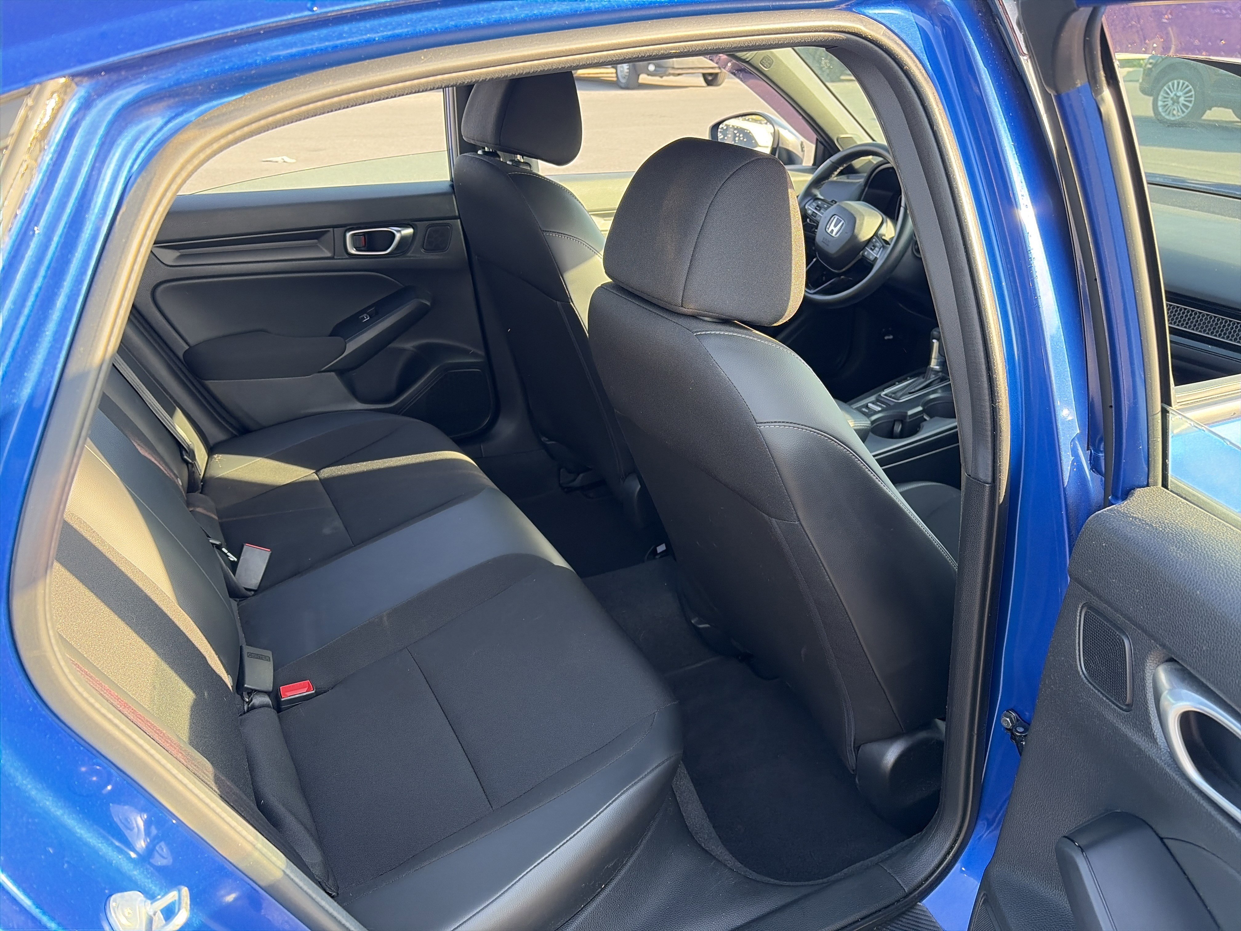 Used 2023 Honda Civic Sport image 27