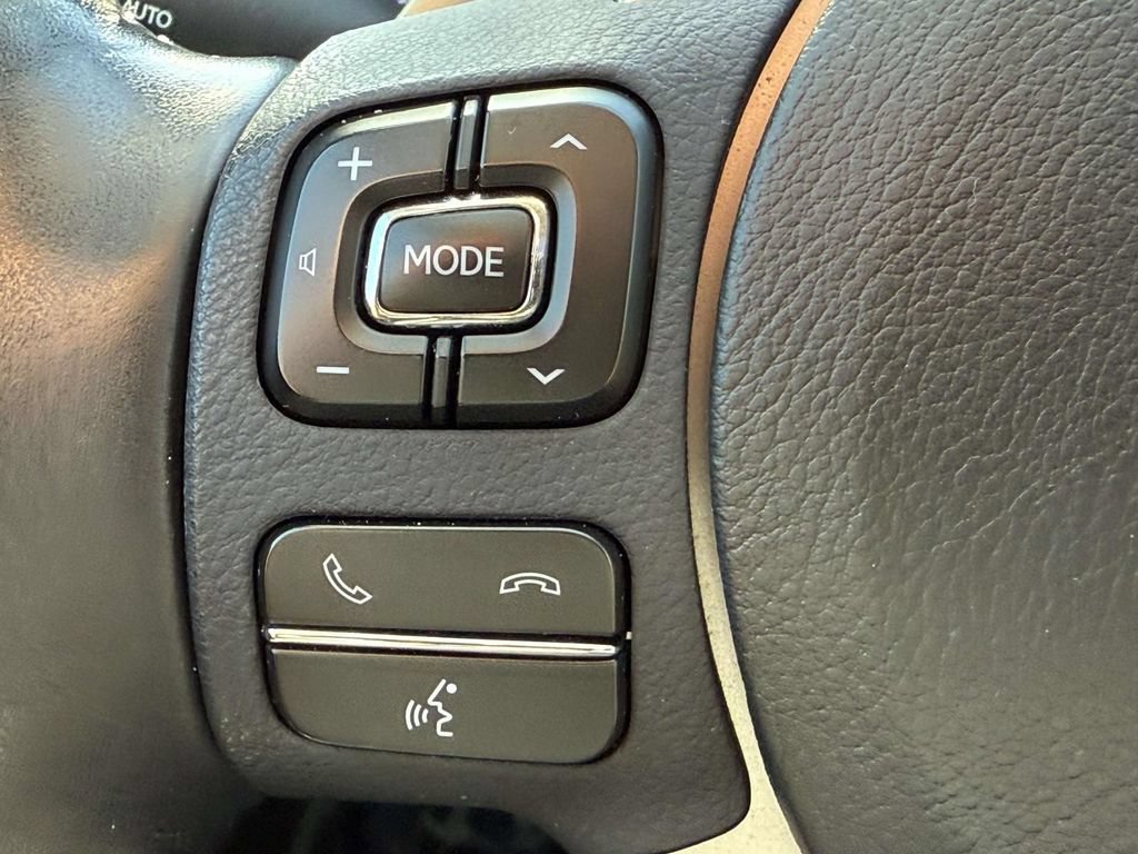 Used 2019 Lexus IS 300 AWD w/ Navigation Package image 21