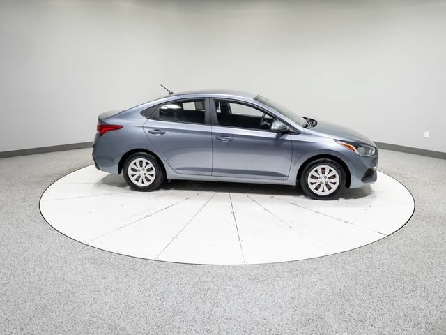 Used 2020 Hyundai Accent SE FWD image 4