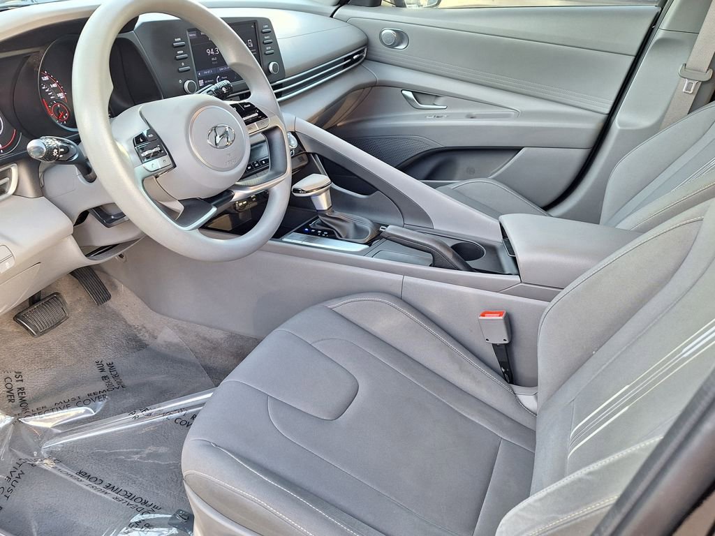 Certified 2023 Hyundai Elantra SEL image 10