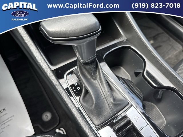 Used 2024 Hyundai Santa Cruz Limited AWD/4WD image 31