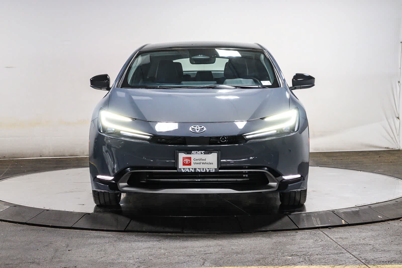 Certified 2026 Toyota Prius XLE FWD image 7