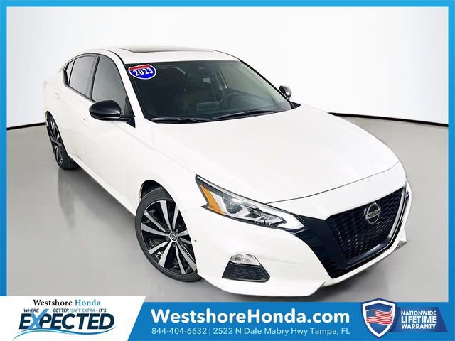 Used 2020 Nissan Altima 2.5 SR w/ Premium Package FWD image 1