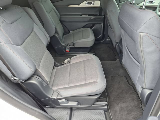 New 2026 Ford Explorer Active AWD/4WD image 21
