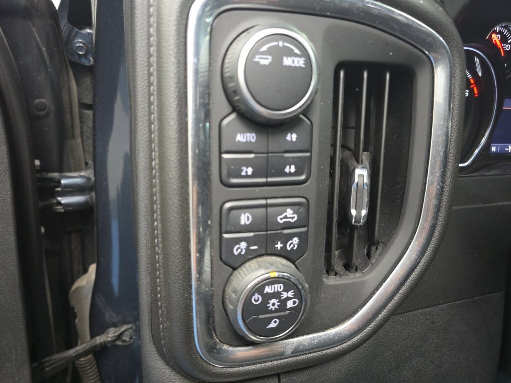 Certified 2021 Chevrolet Silverado 1500 RST w/ Convenience Package II AWD/4WD image 18