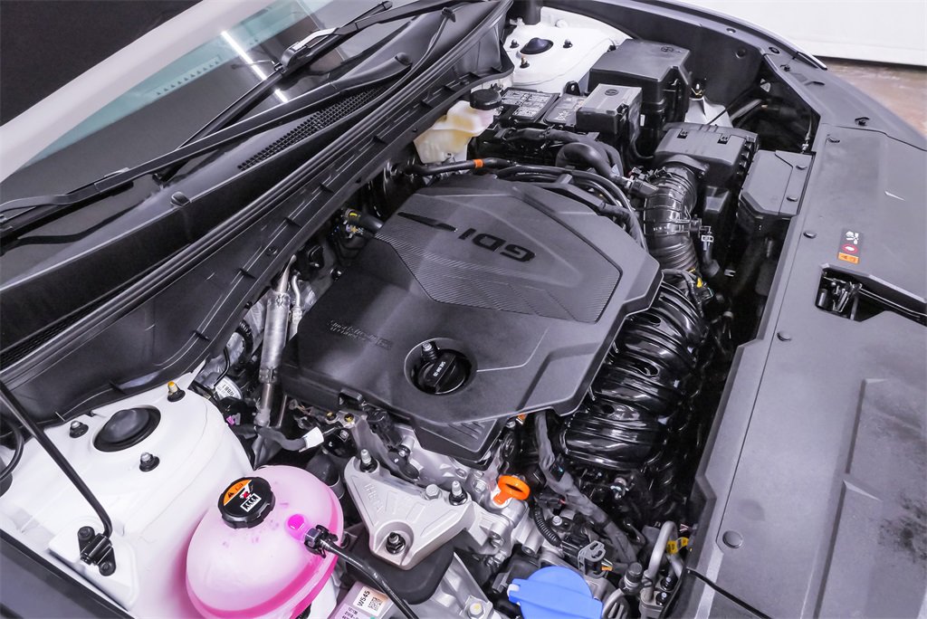 Certified 2025 Hyundai Tucson SE image 26