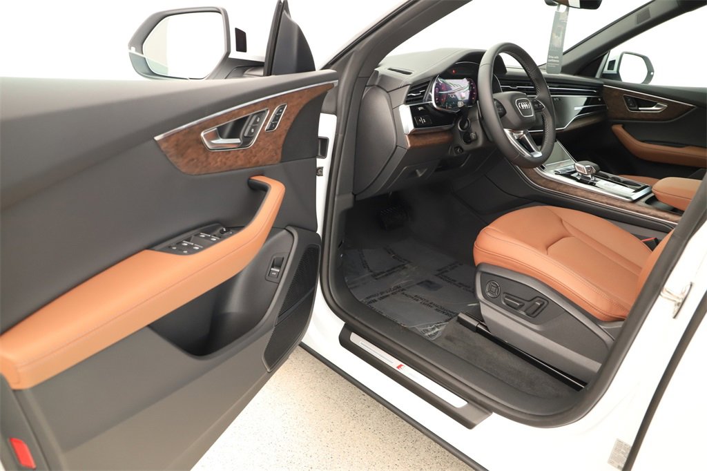 New 2026 Audi Q8 Premium Plus image 14