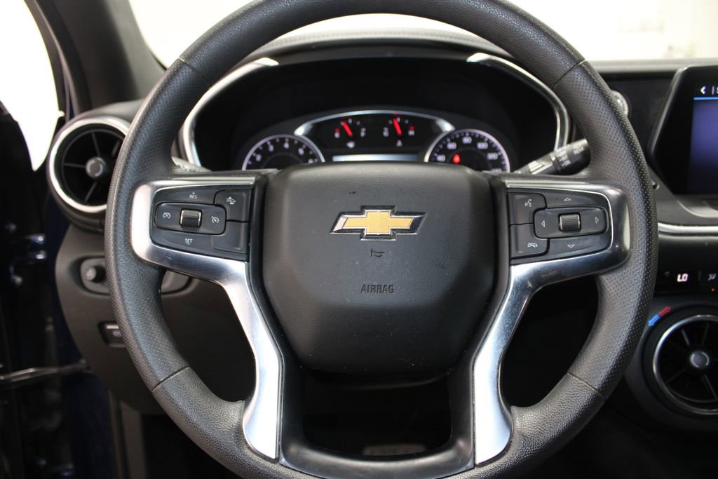 Used 2022 Chevrolet Blazer LT image 12