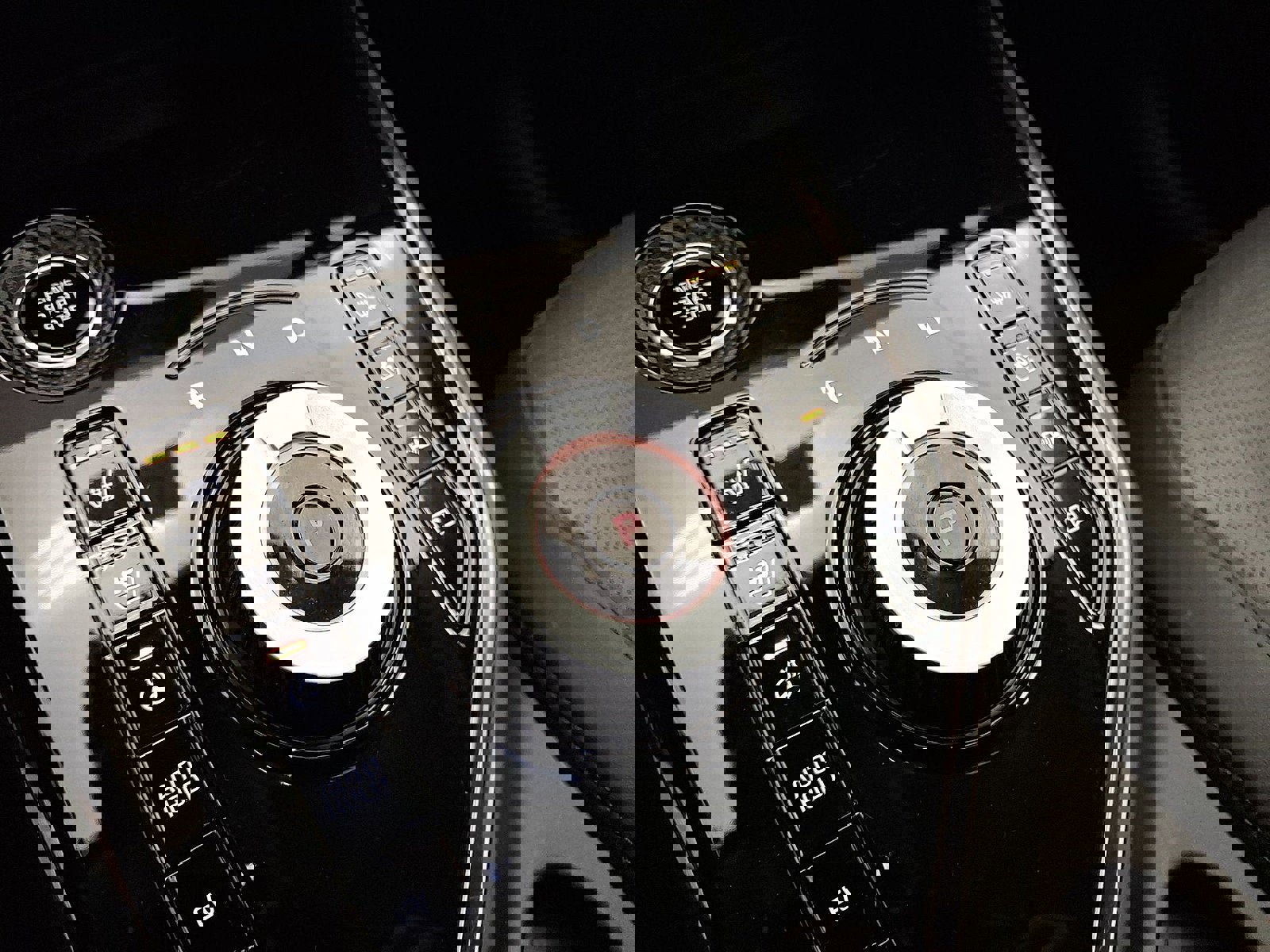 Used 2023 Kia Niro SX Touring image 12