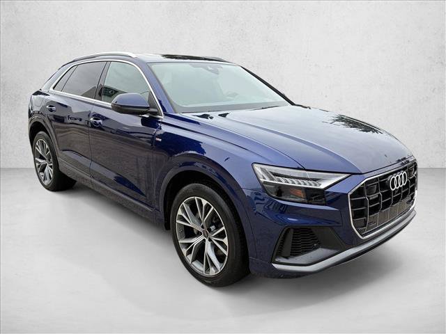 Used 2023 Audi Q8 Premium Plus w/ Premium Plus Package AWD/4WD image 3