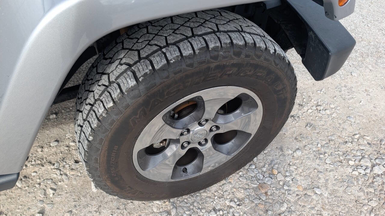 Used 2017 Jeep Wrangler Unlimited Sahara image 20