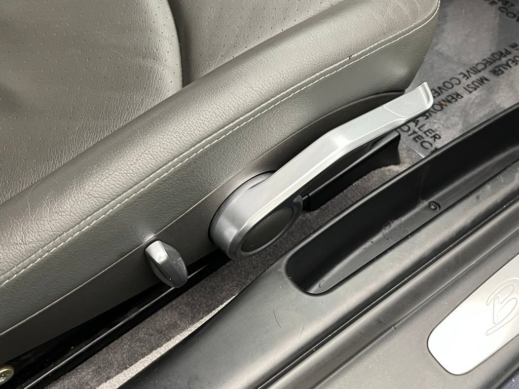 Used 2005 Porsche Boxster image 23