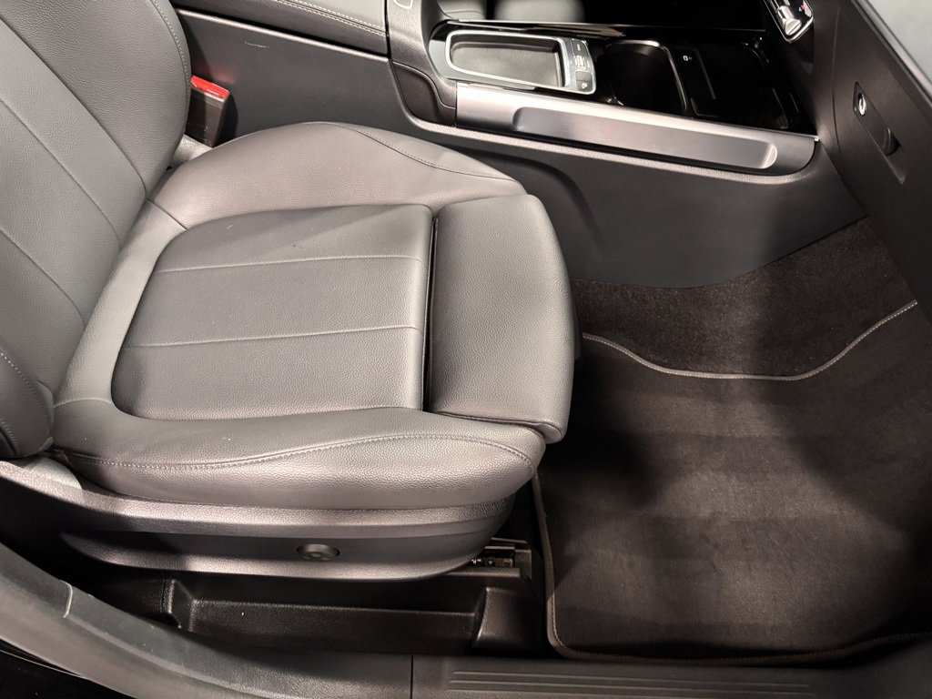 Certified 2025 Mercedes-Benz GLB 250 4MATIC image 18