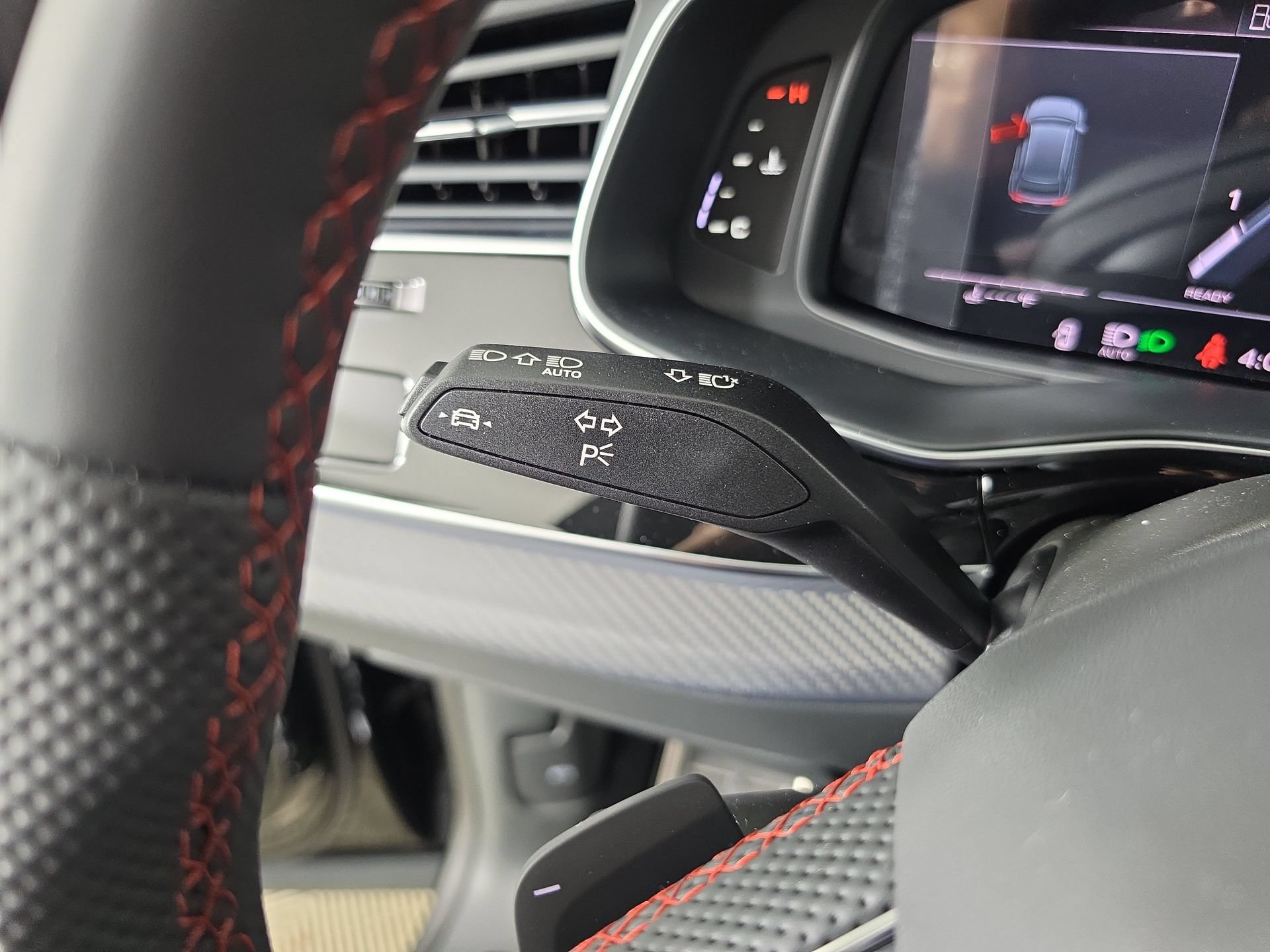 New 2026 Audi SQ8 Prestige AWD/4WD image 22