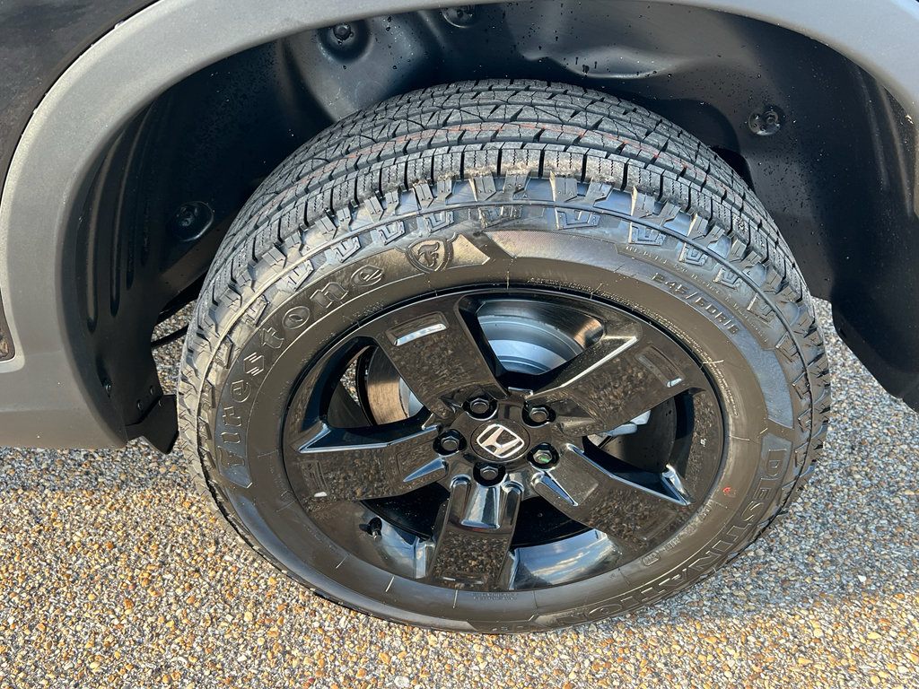 New 2026 Honda Ridgeline Black Edition image 11