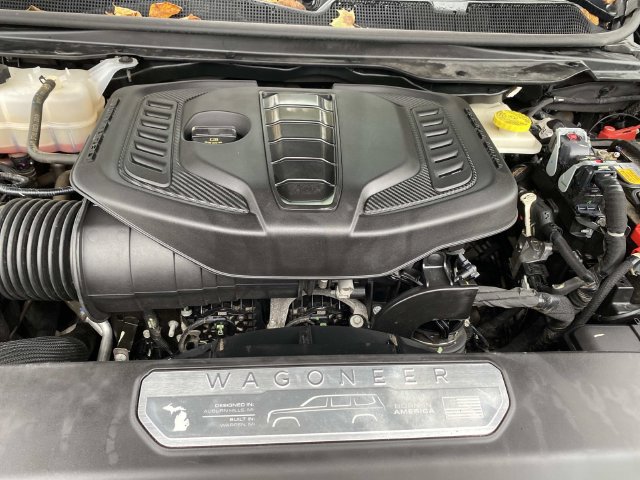 Used 2024 Jeep Wagoneer Series II AWD/4WD image 32