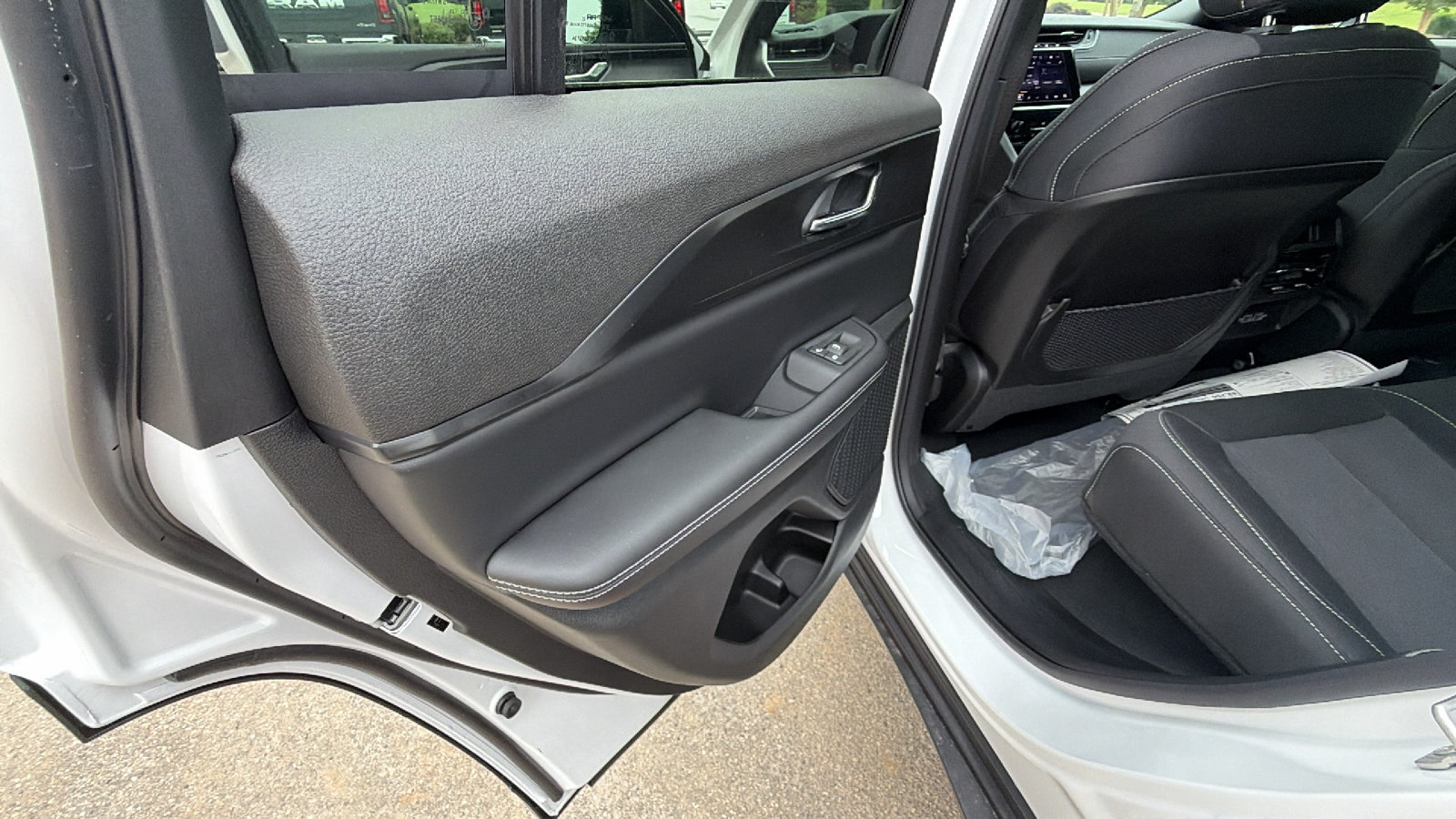 New 2026 Jeep Grand Cherokee Laredo RWD image 18