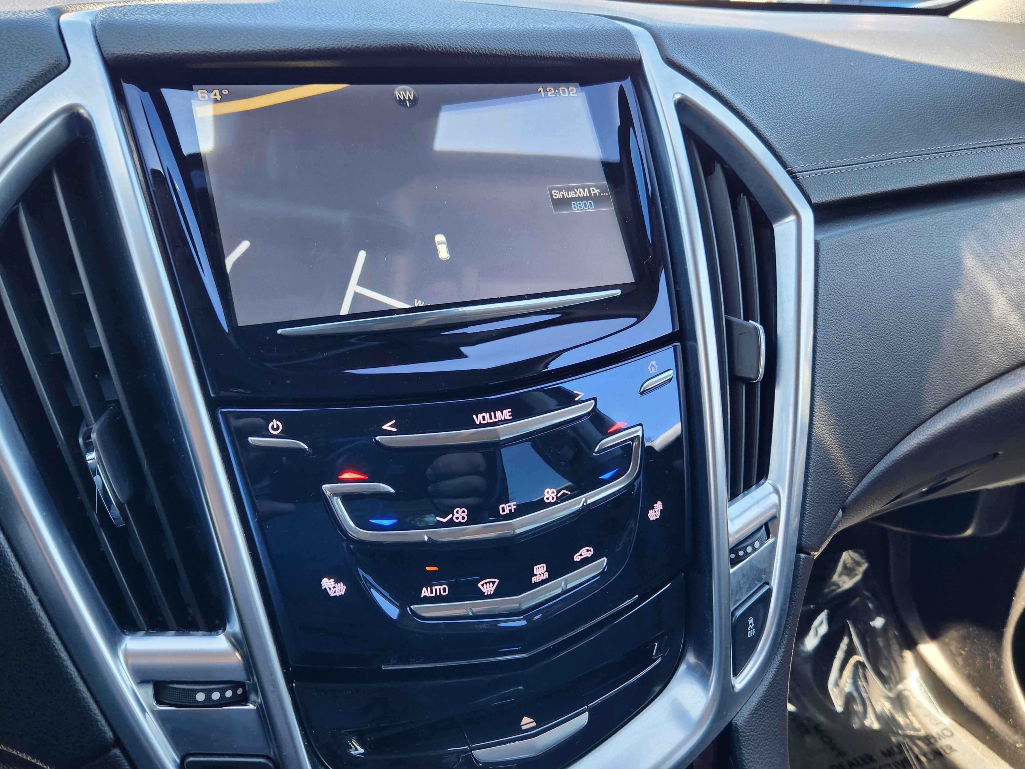 Used 2015 Cadillac SRX Luxury w/ Driver Awareness Package AWD/4WD image 10