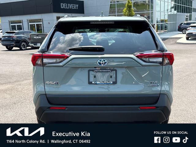 Used 2023 Toyota RAV4 XLE w/ Convenience Package AWD/4WD image 3