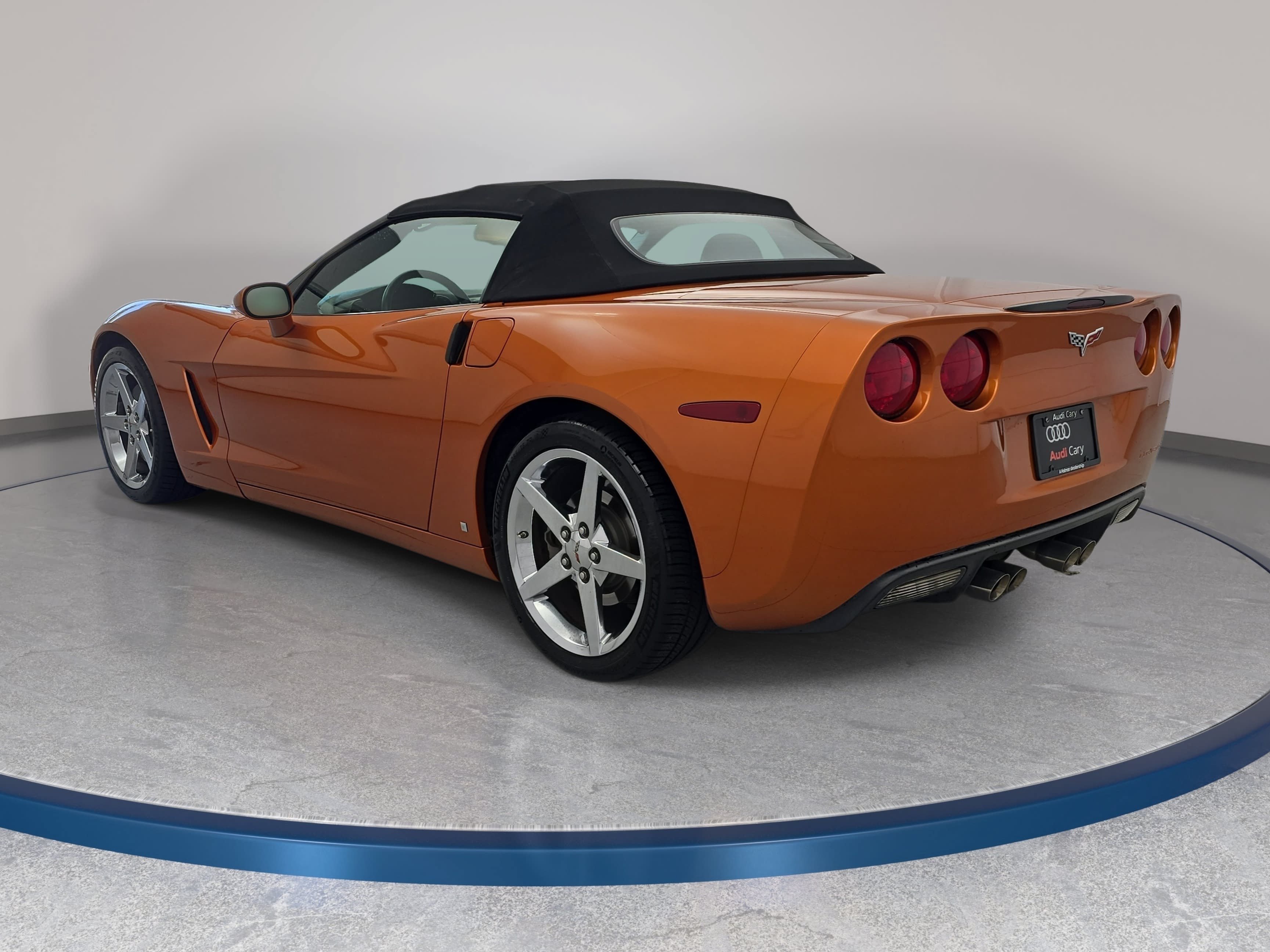 Used 2007 Chevrolet Corvette Convertible w/ Preferred Equipment Group RWD image 7