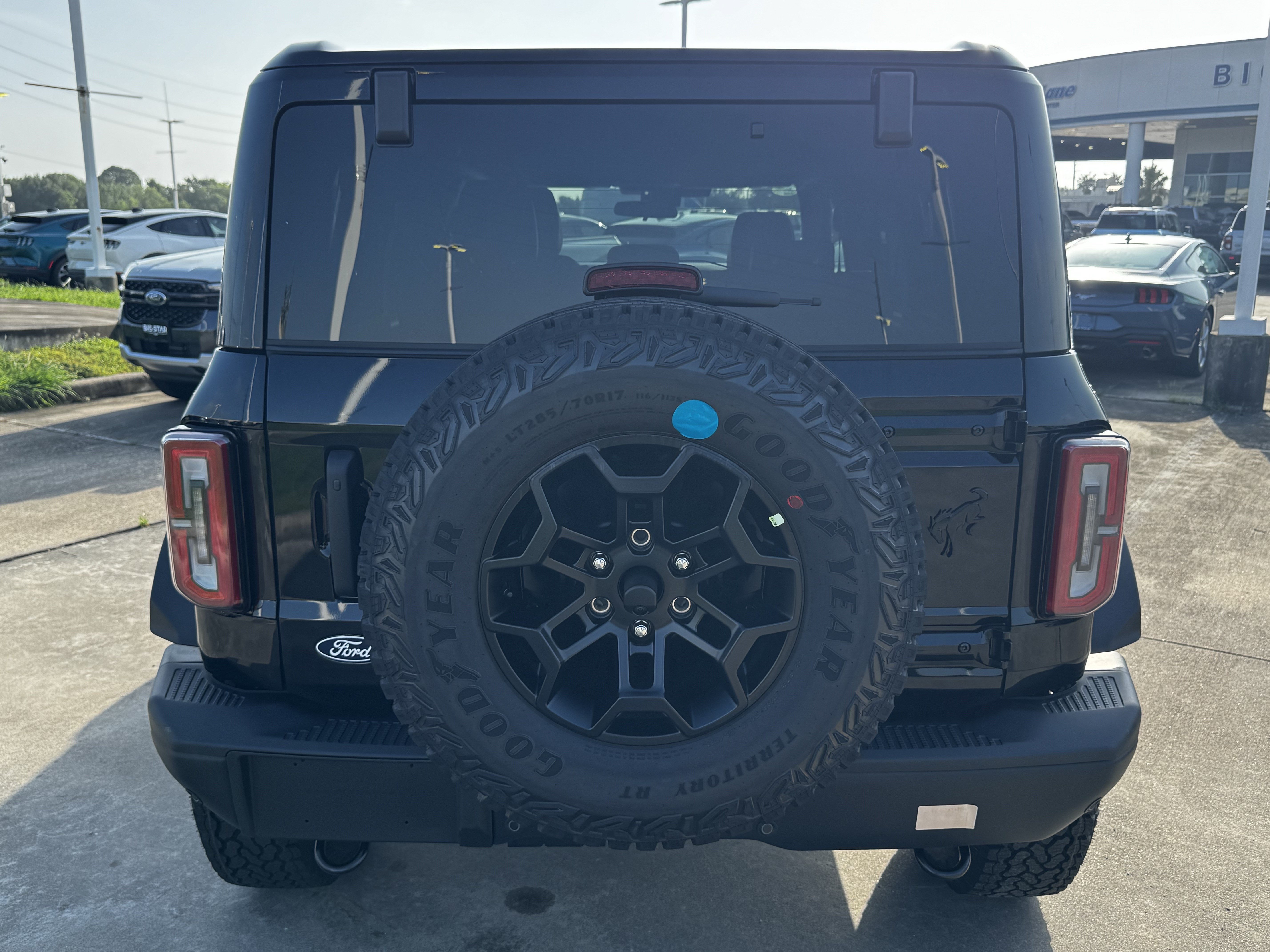 New 2026 Ford Bronco Badlands AWD/4WD image 9