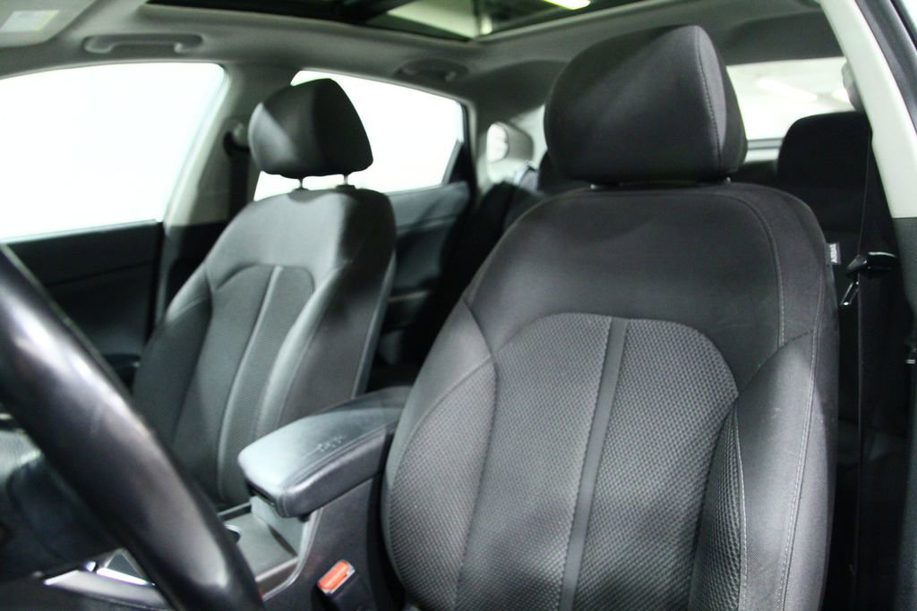Used 2019 Kia Optima LX w/ LX Premium Package FWD image 6