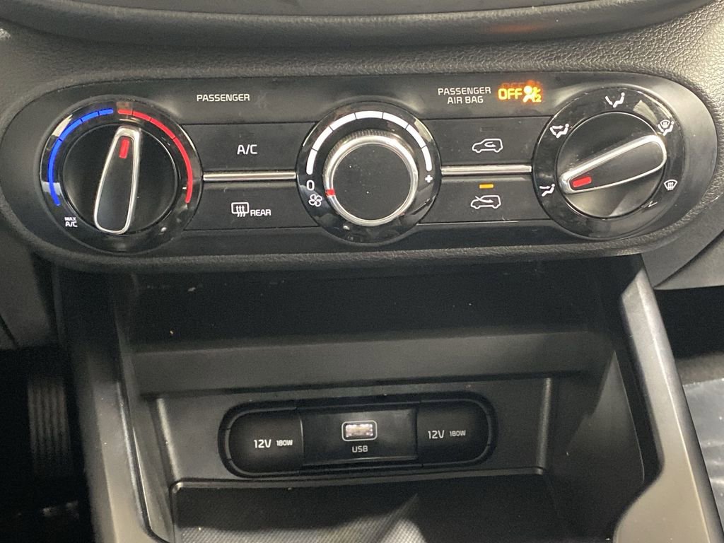 Used 2024 Kia Soul LX w/ Option Group 015 image 16