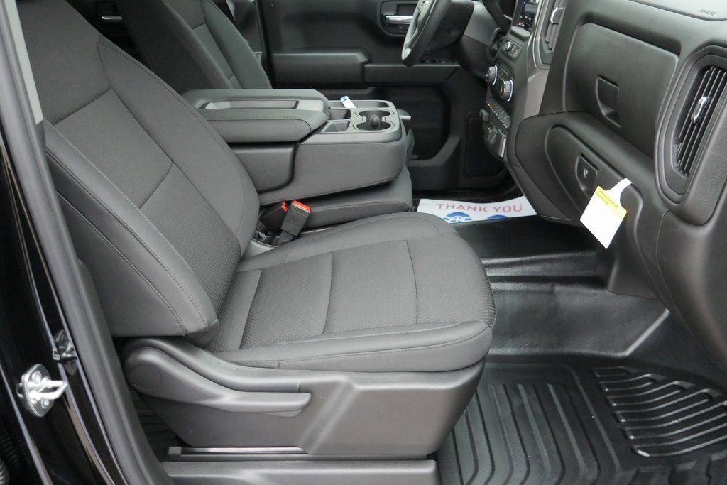 New 2026 Chevrolet Silverado 1500 W/T w/ WT Value Package image 19
