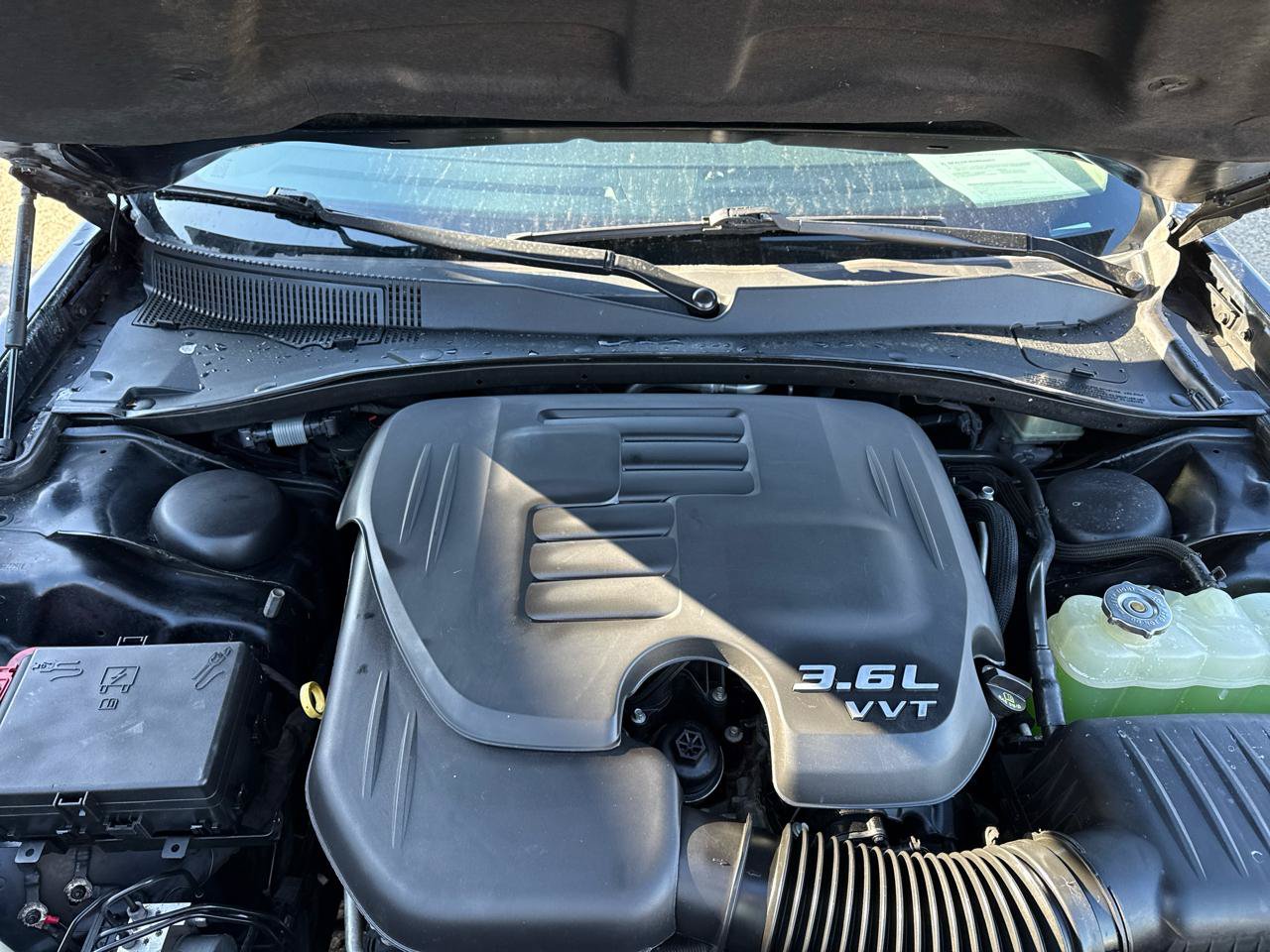 Used 2017 Chrysler 300 Limited RWD image 15