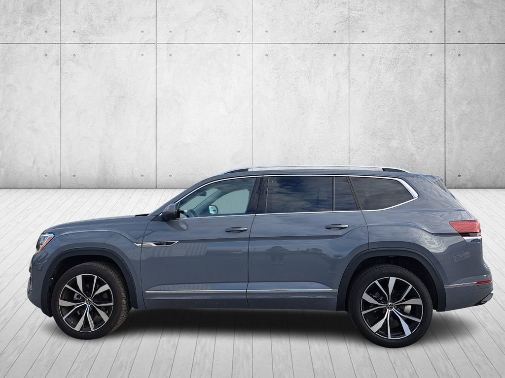 Used 2025 Volkswagen Atlas SEL Premium R-Line image 8