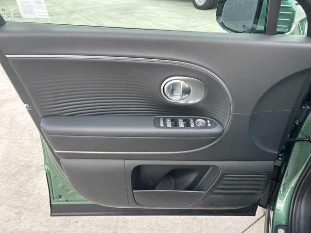 New 2026 Hyundai Ioniq 9 SEL image 24